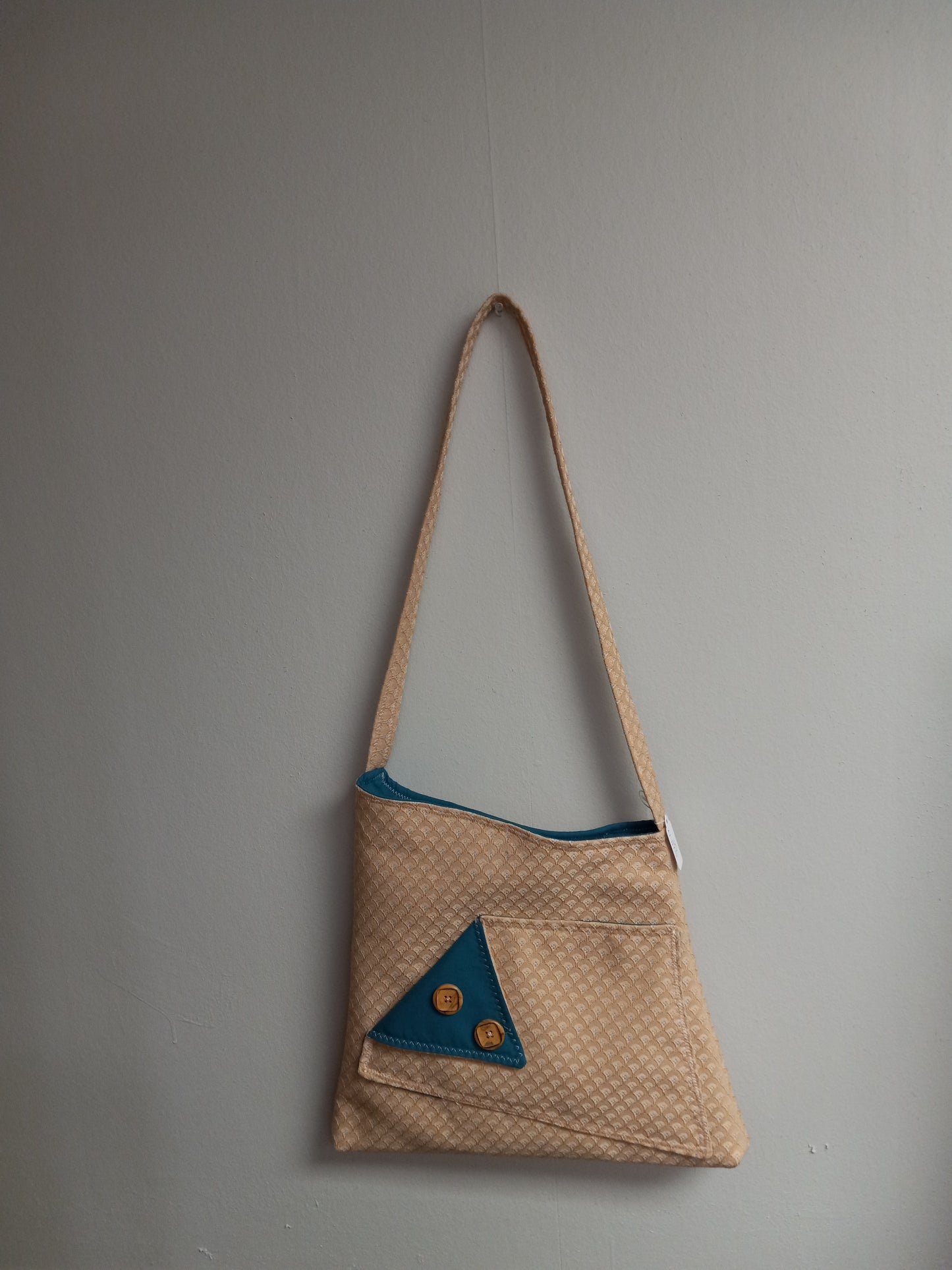 SHOULDER BAG, Retro Inspired